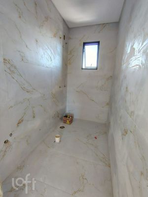 Image 9 - 883163