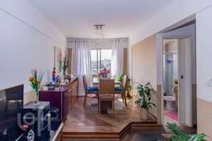 Image 3 - 883170