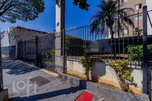 Image 37 - 883170