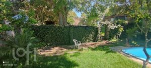 Image 19 - 883202