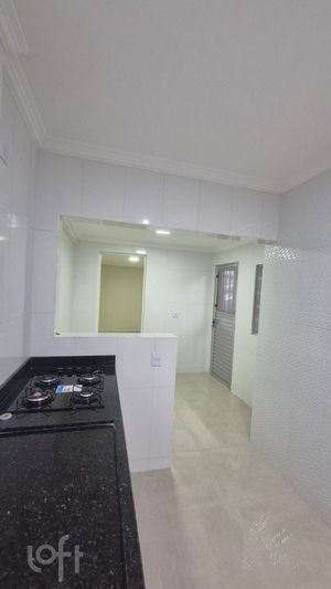 Image 9 - 883206