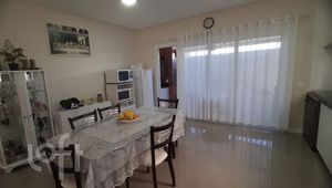 Image 9 - 883212