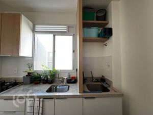 Image 10 - 883214