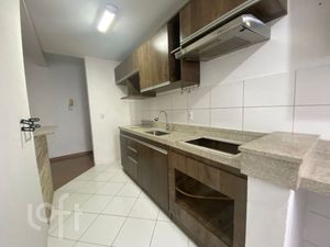Image 8 - 883219