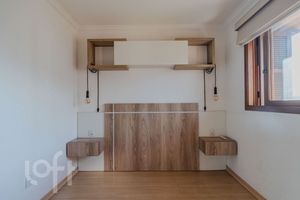 Image 15 - 883227