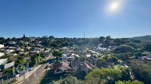 Image 6 - 883236