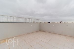 Image 21 - 883237