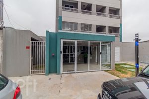 Image 25 - 883237