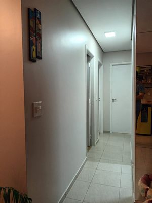 Image 10 - 883238