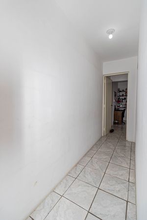 Image 16 - 883240