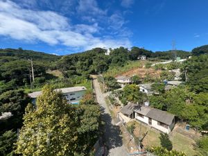 Image 25 - 883241