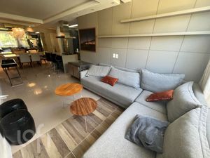 Image 1 - 883241