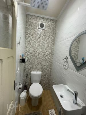 Image 9 - 883242