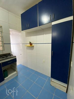 Image 17 - 883244