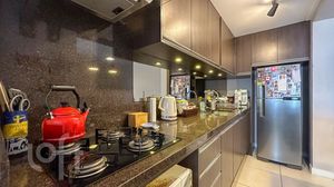 Image 9 - 883249