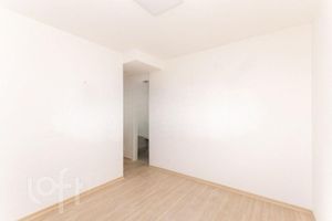 Image 19 - 883265