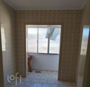 Image 7 - 883273
