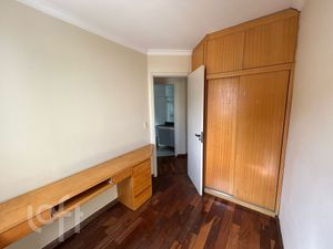 Image 4 - 883282