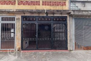 Image 32 - 883283