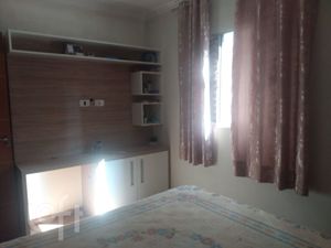 Image 11 - 883285