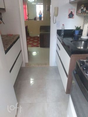 Image 6 - 883285
