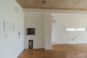 Image 4 - 883288