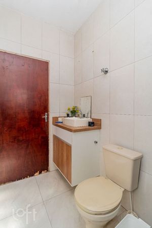 Image 32 - 883289