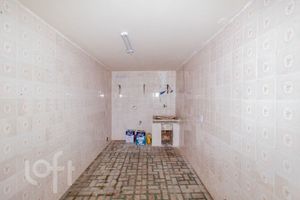 Image 17 - 883289