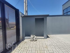 Image 15 - 883291