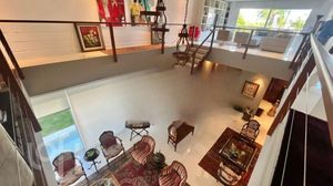 Image 19 - 883297