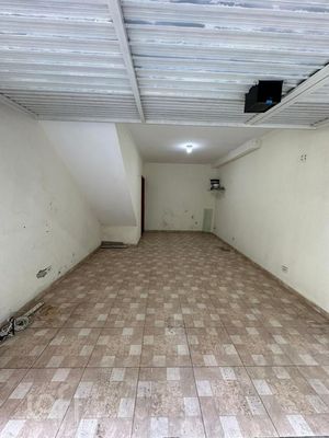 Image 19 - 883301