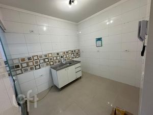 Image 3 - 883301