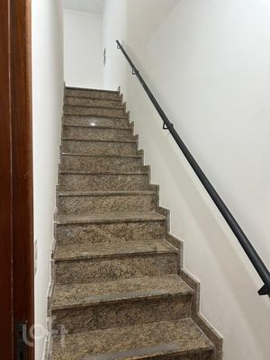 Image 16 - 883301