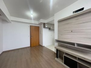 Image 1 - 883305