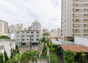 Image 33 - 883307
