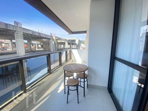 Image 10 - 883336