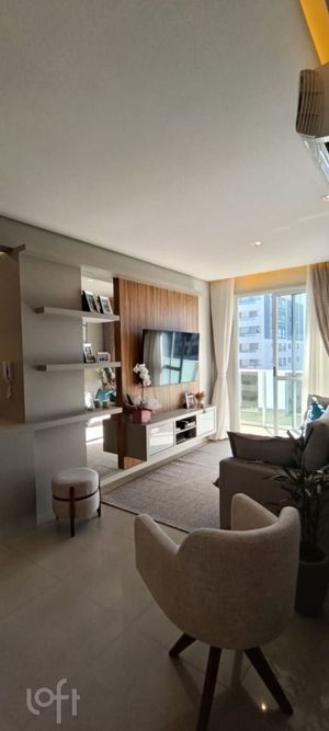 Image 11 - 883339