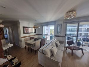 Image 3 - 883371