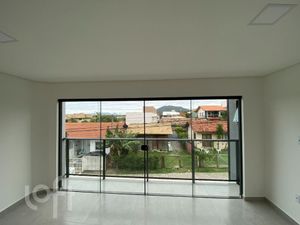 Image 14 - 883376