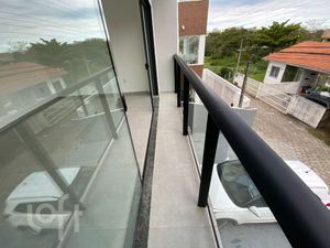 Image 19 - 883376