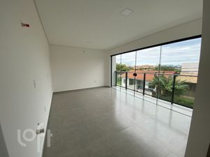Image 7 - 883376