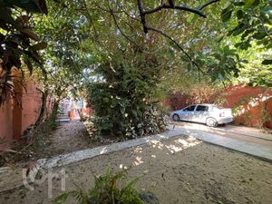 Image 4 - 883388