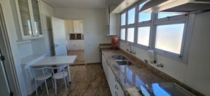Image 7 - 883399