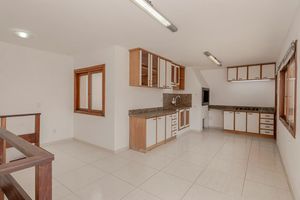 Image 13 - 883402