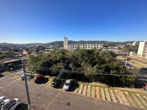 Image 8 - 883404
