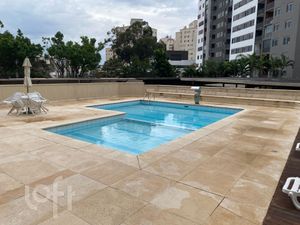 Image 19 - 883408