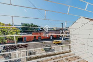 Image 8 - 883409