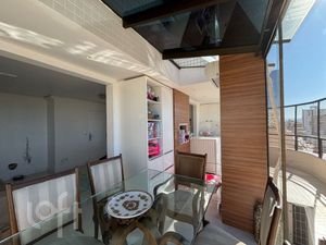 Image 14 - 883420