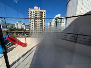 Image 16 - 883420