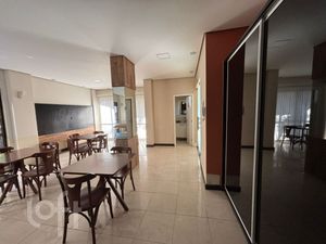 Image 47 - 883420